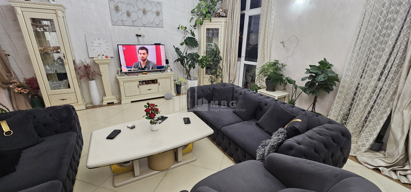 For Sale Flat On M. Burdzgla Street, საბურთალო