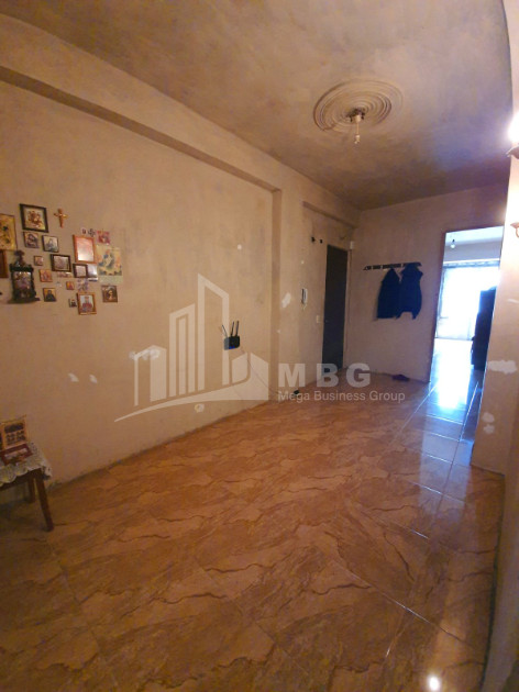 For Sale Old building Flat On M. Burdzgla Street, საბურთალო