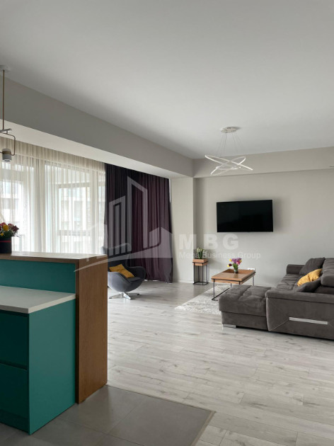 For Sale Flat On I. Chavchavadze Avenue, ვაკე