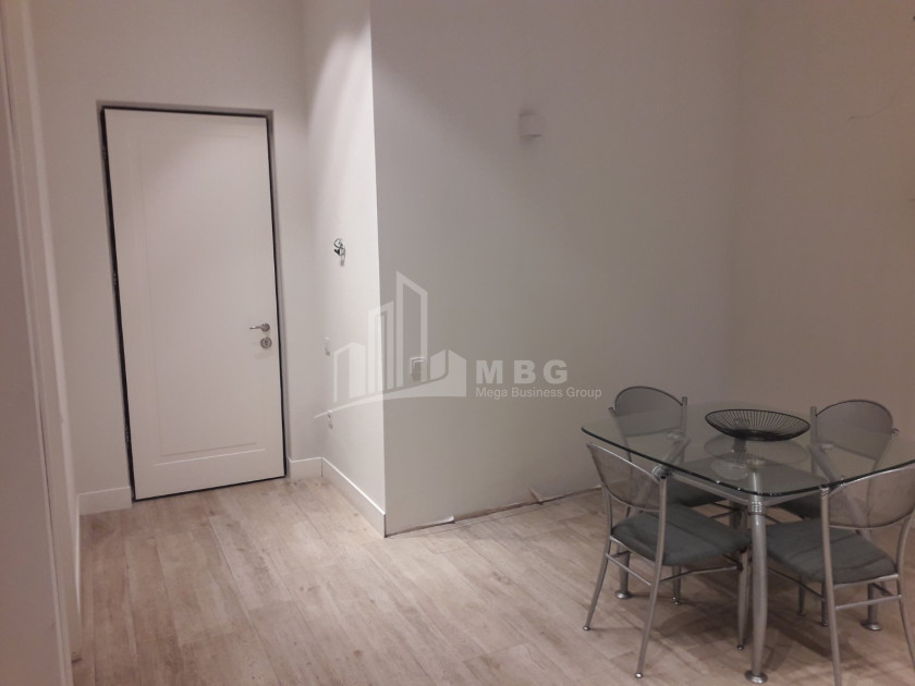 For Sale Flat On Street Al. Kutateladze, საბურთალო