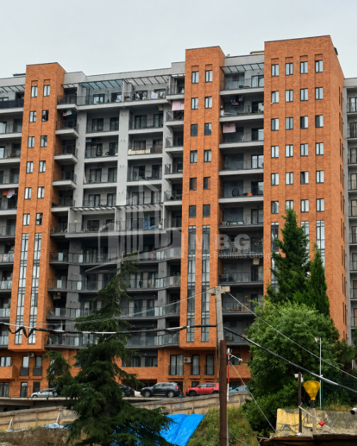 For Sale Nonstandard Flat On Street A. Politkovskaya (Jikia), საბურთალო