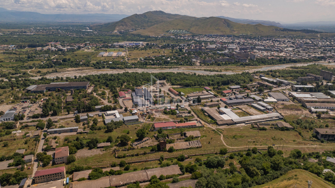 Продается Замок / Винный завод Коммерческий В Гори