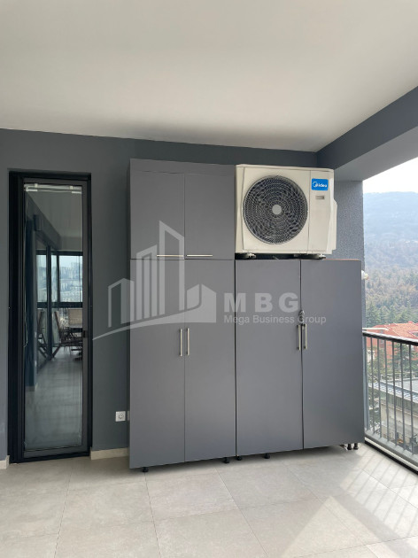 For Sale Flat On I. Chavchavadze Avenue, ვაკე