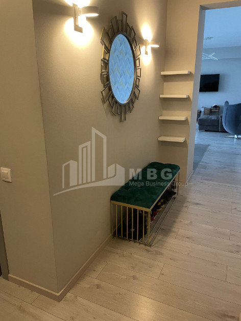 For Sale Flat On I. Chavchavadze Avenue, ვაკე