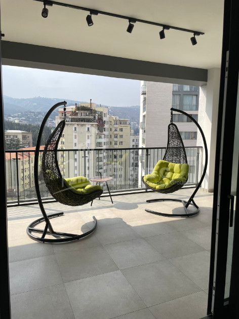 For Sale Flat On I. Chavchavadze Avenue, ვაკე