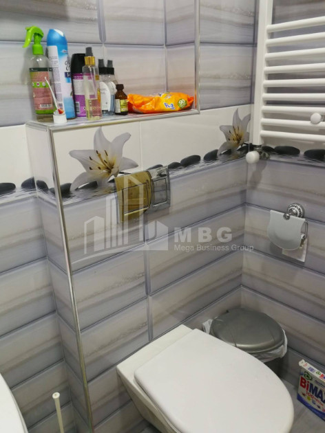 For Sale New building Flat On Street A. Politkovskaya (Jikia), საბურთალო