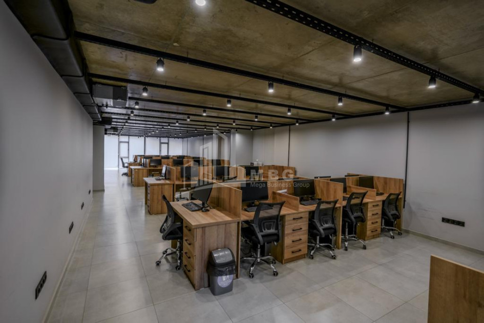 Продается Для офис Коммерческий В Батуми