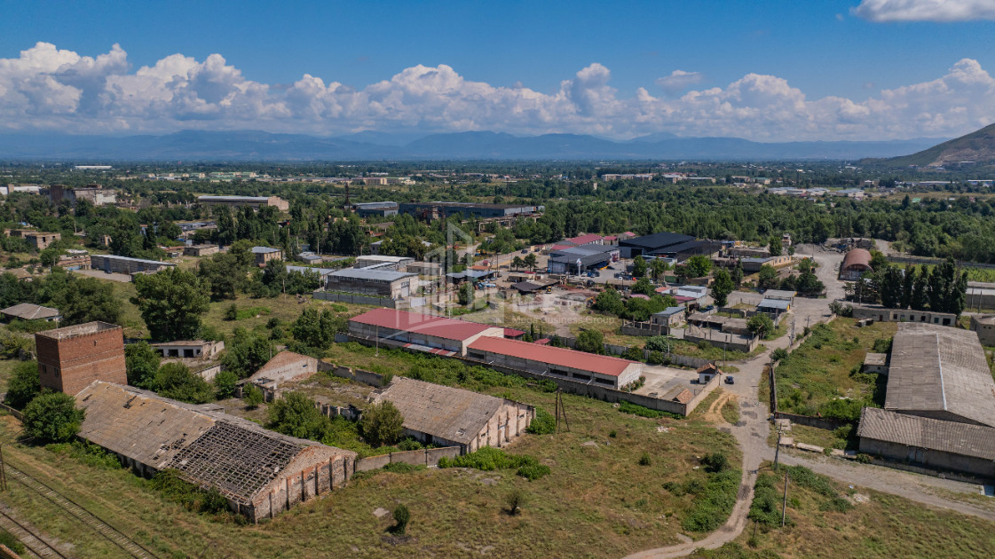 Продается Замок / Винный завод Коммерческий В Гори