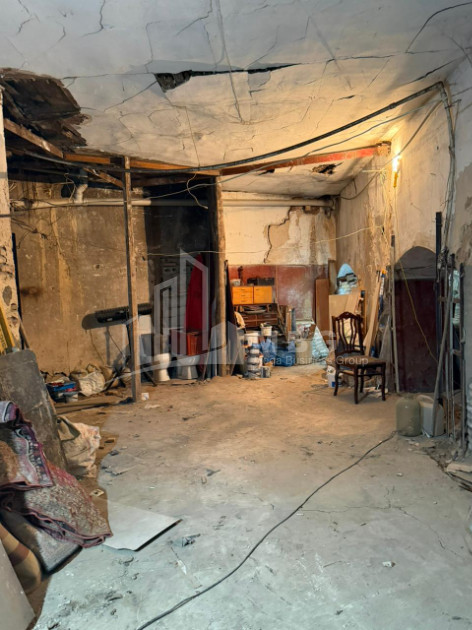 For Sale Old building Flat On A. Chikobava str, ჩუღურეთი