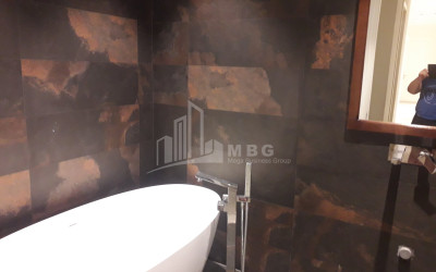 For Sale Flat On Street Al. Kutateladze, საბურთალო