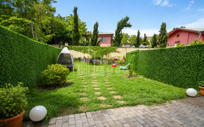 For Sale Old building House - Villa In Tskneti, Vake District