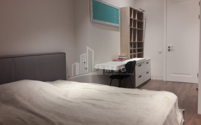 For Sale Flat On Street Al. Kutateladze, საბურთალო