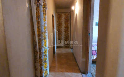 For Sale Old building Flat On M. Burdzgla Street, საბურთალო
