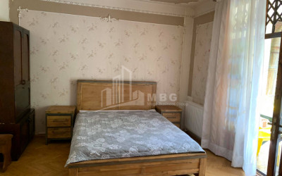 Продается Дом - Вилла В Боржоми