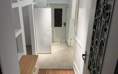 For Sale Old building Flat On A. Chikobava str, ჩუღურეთი