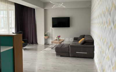 For Sale Flat On I. Chavchavadze Avenue, ვაკე