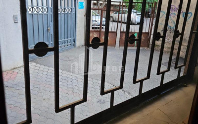 Продается Для офис Коммерческий На улице Ш. Гамбашидзе, ფიქრის გორა