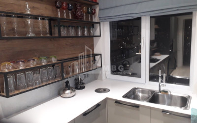 For Sale Flat On Street Al. Kutateladze, საბურთალო