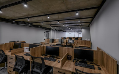 Продается Для офис Коммерческий В Батуми