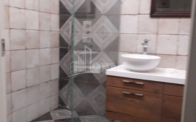 For Sale Flat On Street Al. Kutateladze, საბურთალო