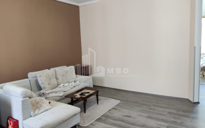 For Sale New building Flat On Street A. Politkovskaya (Jikia), საბურთალო