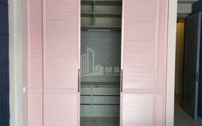 For Sale Flat On I. Chavchavadze Avenue, ვაკე
