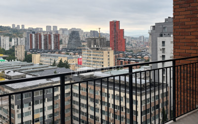 For Sale Nonstandard Flat On Street A. Politkovskaya (Jikia), საბურთალო