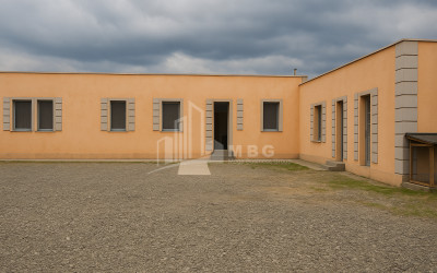 Продается Производственные / складские площади, Деловой двор Коммерческий В Глдани районе