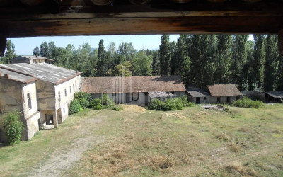 Продается Замок - Дворец Коммерческий В Каспси